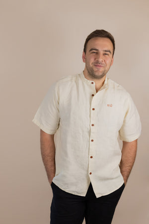 Everglades - Men's Short-Sleeve Shirt in Chamisa (Tan) (front view)