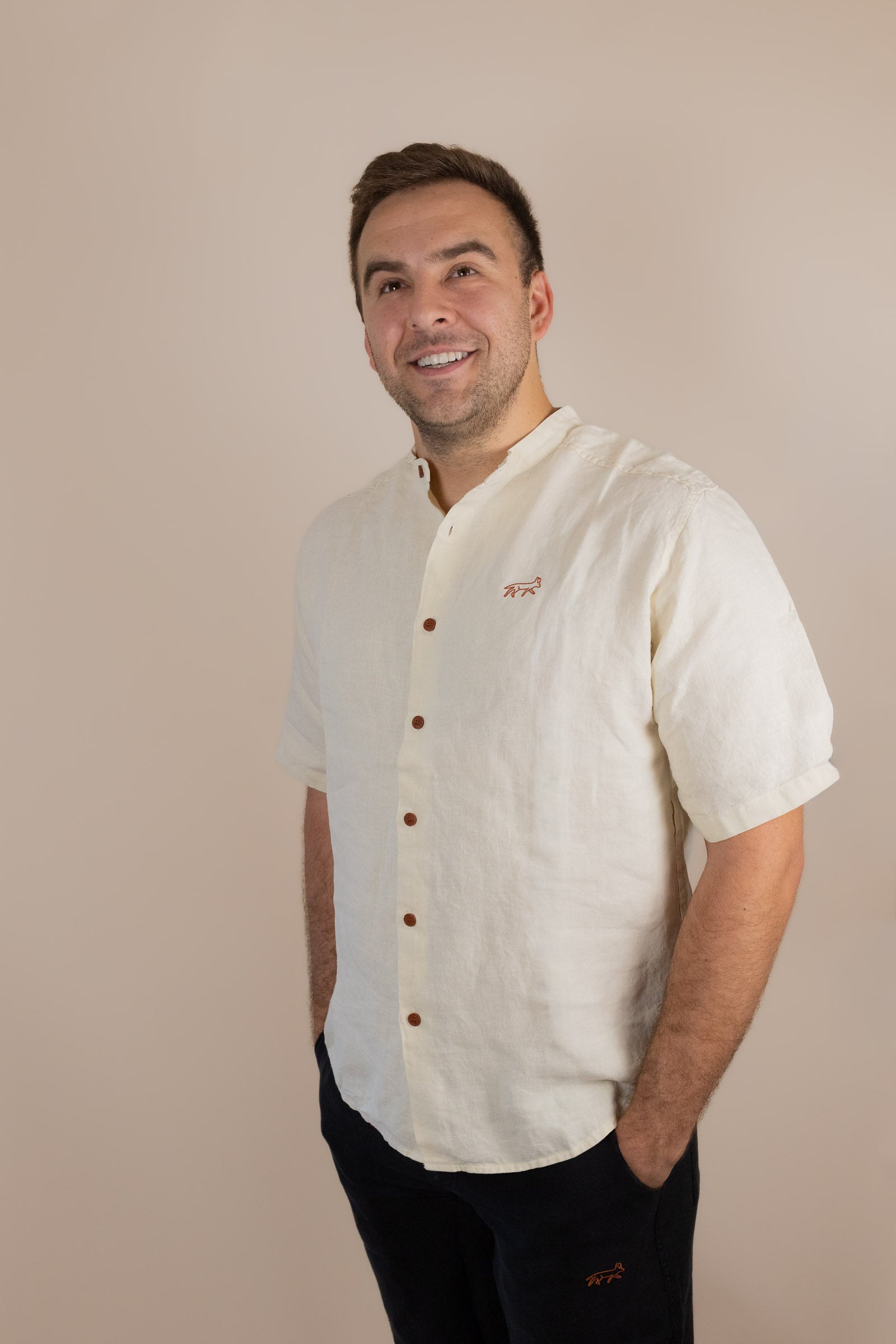Everglades - Men's Short-Sleeve Shirt in Chamisa (Tan) (front view)