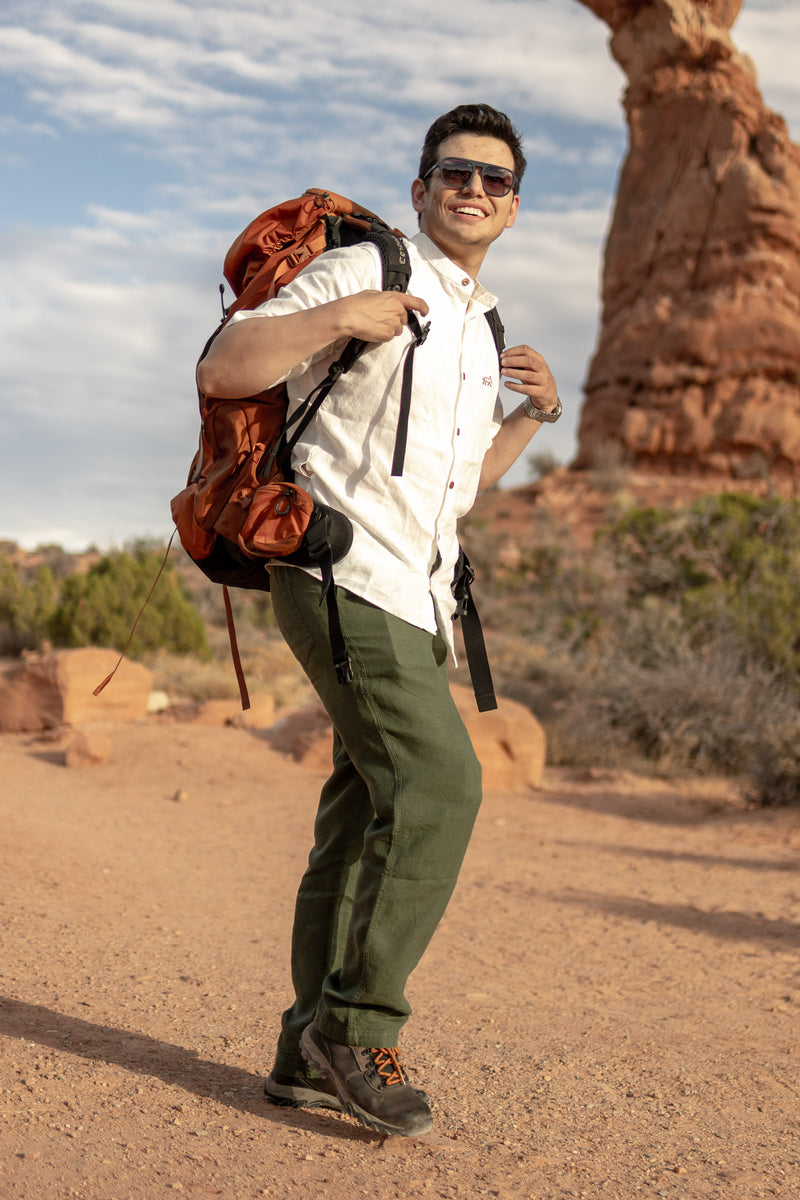 Joshua Tree - Men's Breathable Hemp Trail Pants in Olivine (Green)
