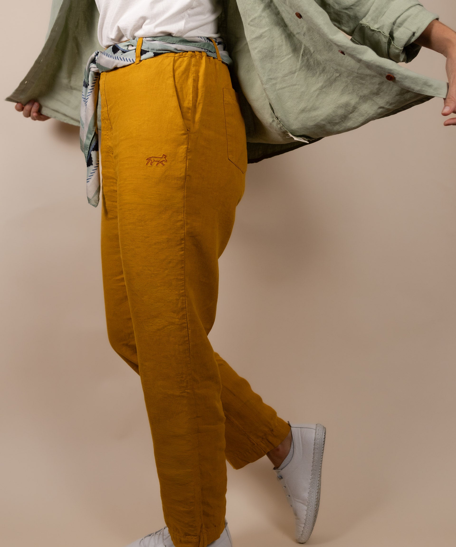 Joshua Tree - Women's Breathable Hemp Trail Pants in Orpiment (Turmeric) (side view)