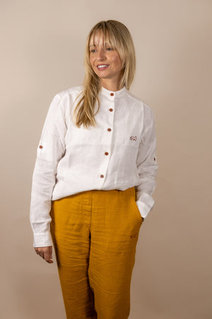 Canyonlands - Women’s Long-Sleeve Ventilated Hemp Shirt in Desert Willow (White) (front view)