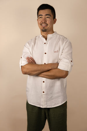 Canyonlands - Men’s Long-Sleeve Ventilated Hemp Shirt in Desert Willow (White) (front view)
