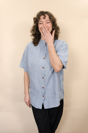 Everglades - Women's Short-Sleeve Shirt in Blue Sage (Light Blue) (front view)