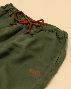 Joshua Tree - Men's Breathable Hemp Trail Pants in Olivine (Green) (close up)